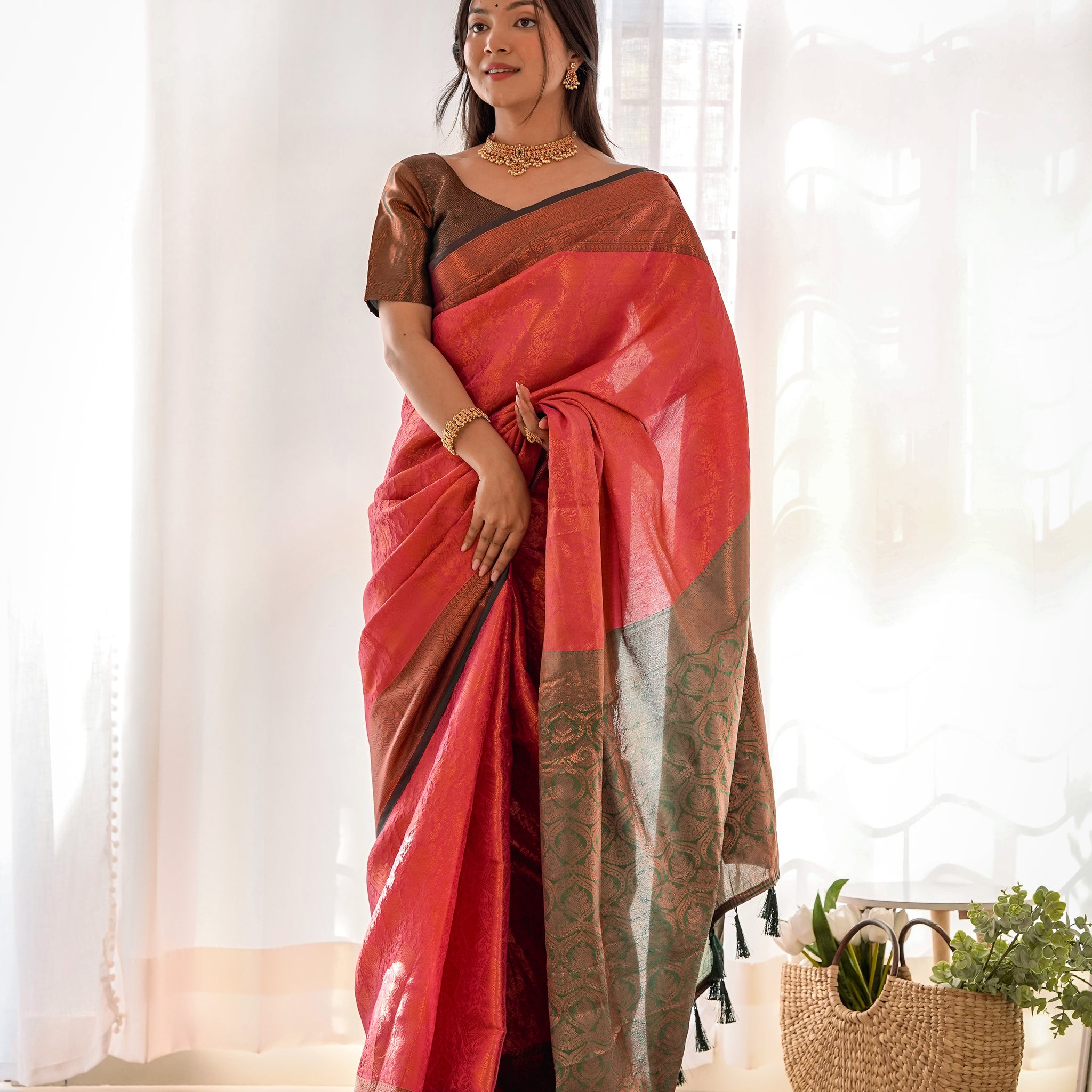 Elegant Woven Design Zari Pure Silk Kanjeevaram Saree D5037