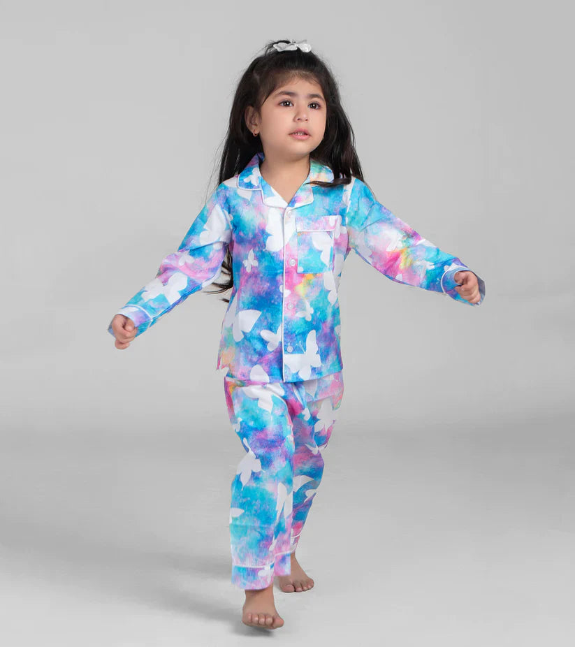 Butterfly in Reverse Printed Girls Nightsuit Set D104